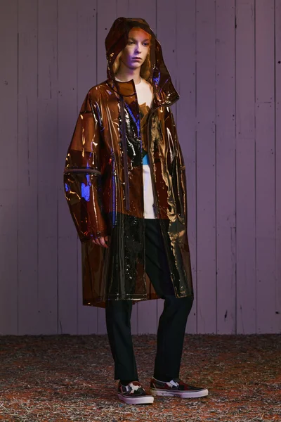 Look 14